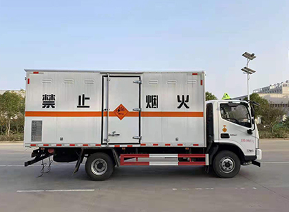 甘泉爆破器材运输车
